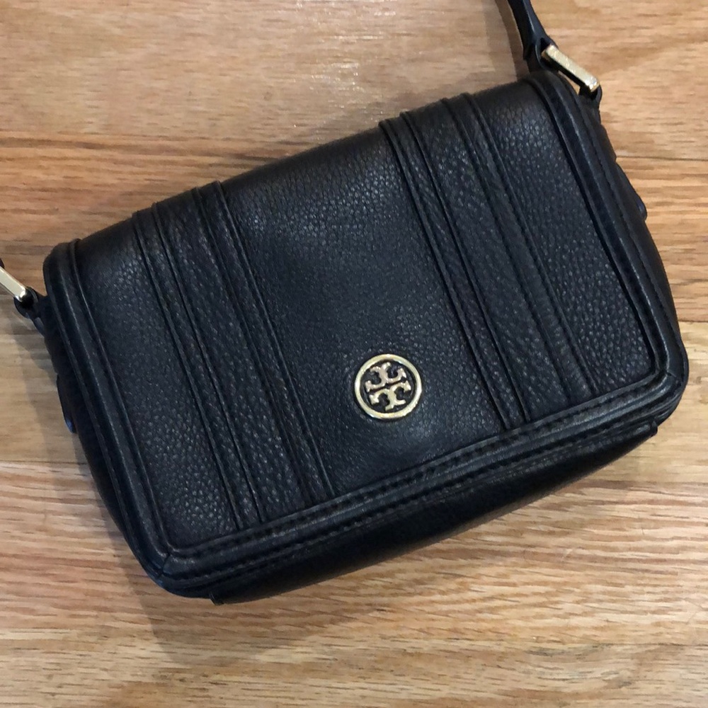 Tory Burch Black Leather Crossbody! Authentic